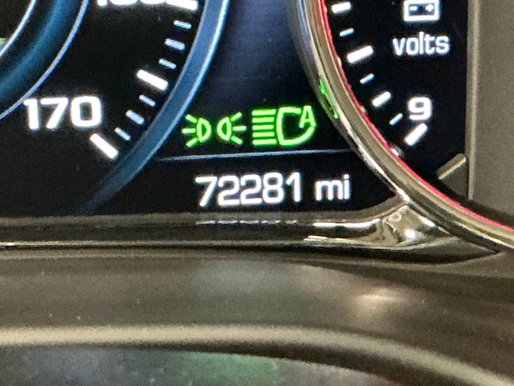 Used 2019 GMC Acadia Denali w/ Technology Package AWD/4WD image 22