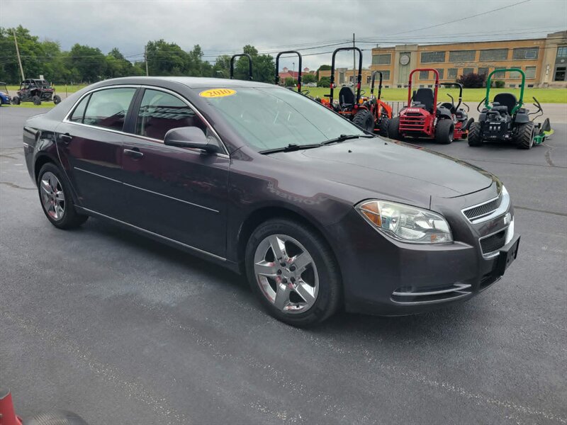 Used 2010 Chevrolet Malibu LT w/ Power Convenience Package FWD image 2