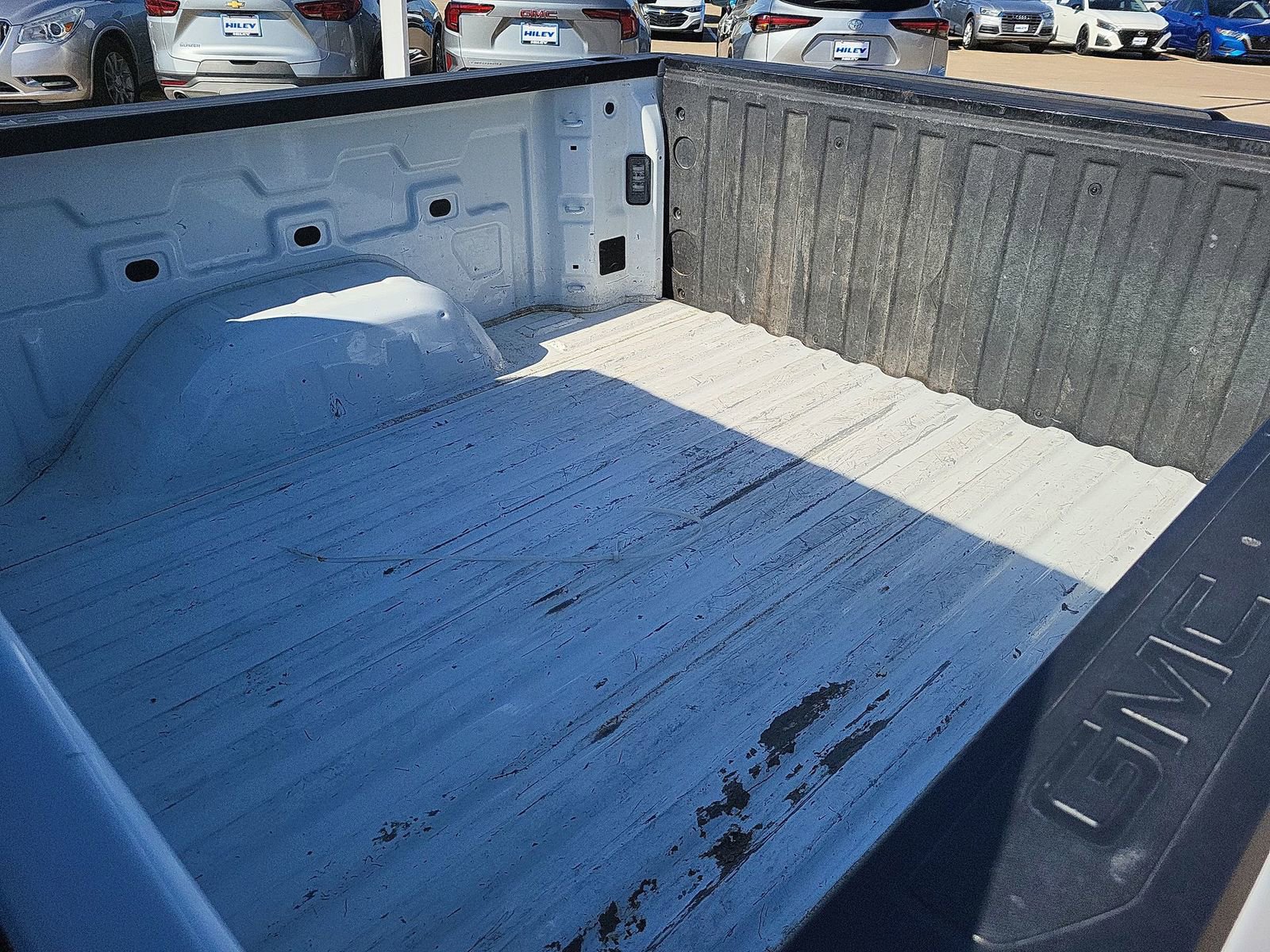 Used 2025 GMC Sierra 1500 Pro w/ Pro Value Package image 24