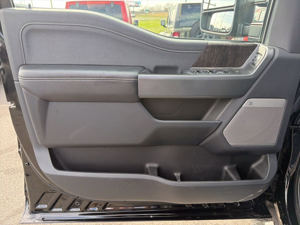 Used 2023 Ford F350 Lariat w/ FX4 Off-Road Package AWD/4WD image 25