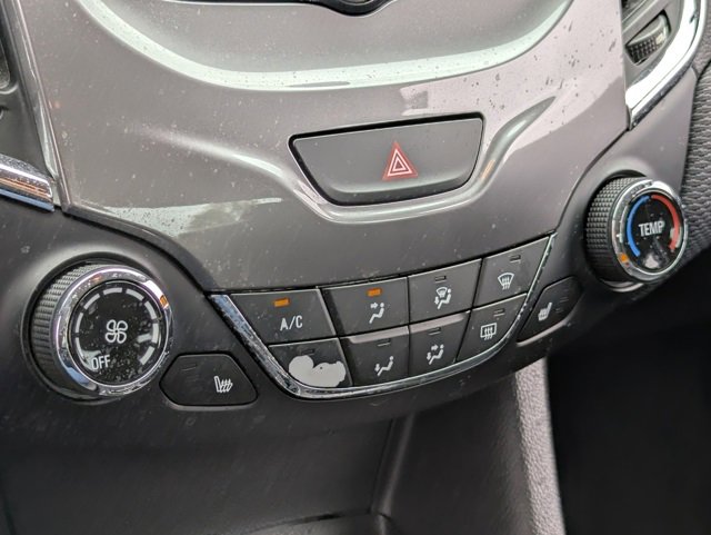 Used 2018 Chevrolet Cruze LT w/ LT Fleet Convenience Package image 19