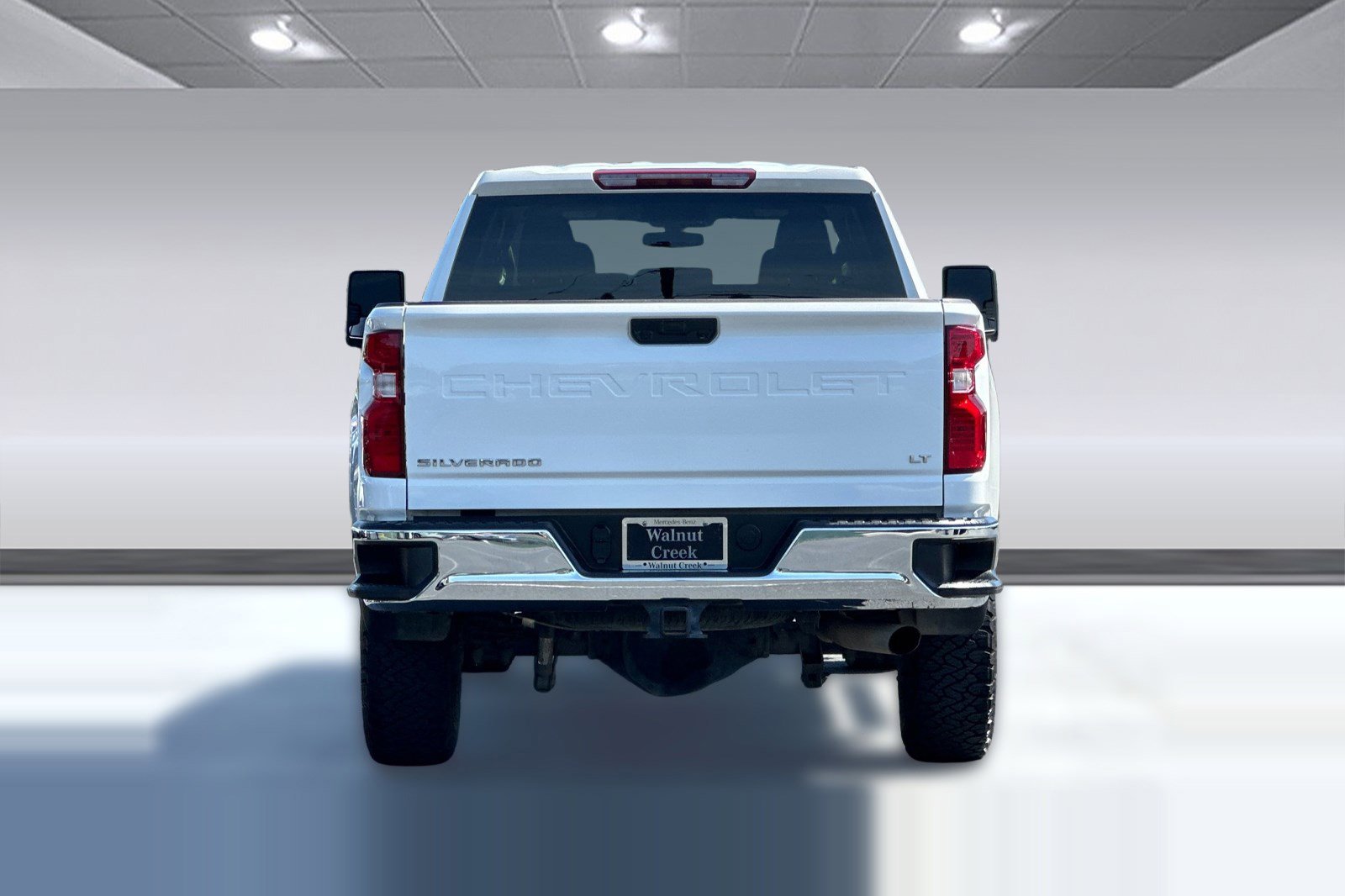 Used 2023 Chevrolet Silverado 2500 LT AWD/4WD image 9
