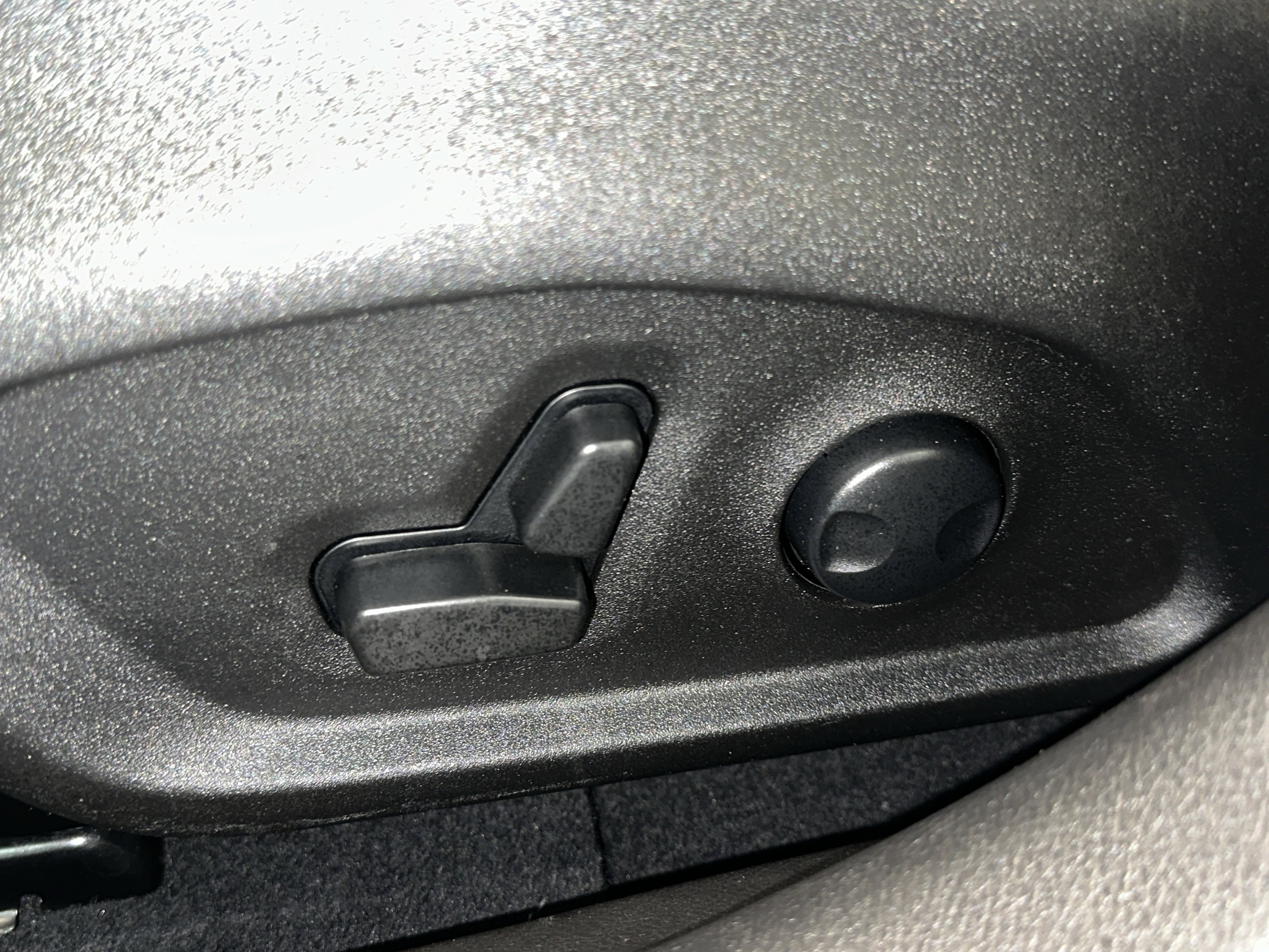 Used 2022 Jeep Renegade Latitude w/ Convenience Group image 22