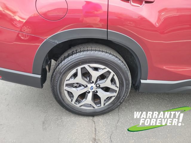 Used 2023 Subaru Forester Premium image 21