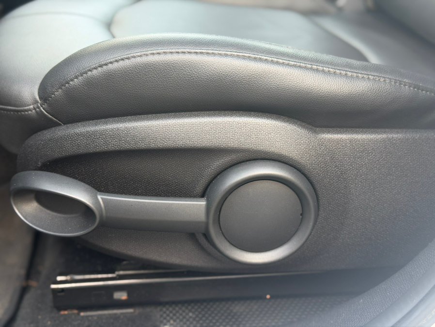 Used 2013 MINI Cooper Countryman FWD image 23