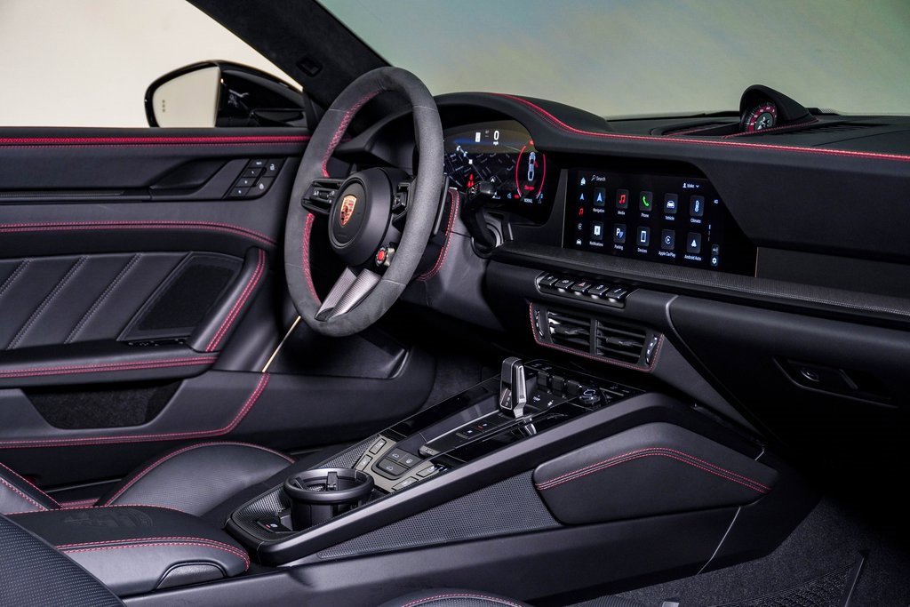 Certified 2025 Porsche 911 Carrera 4 GTS image 14