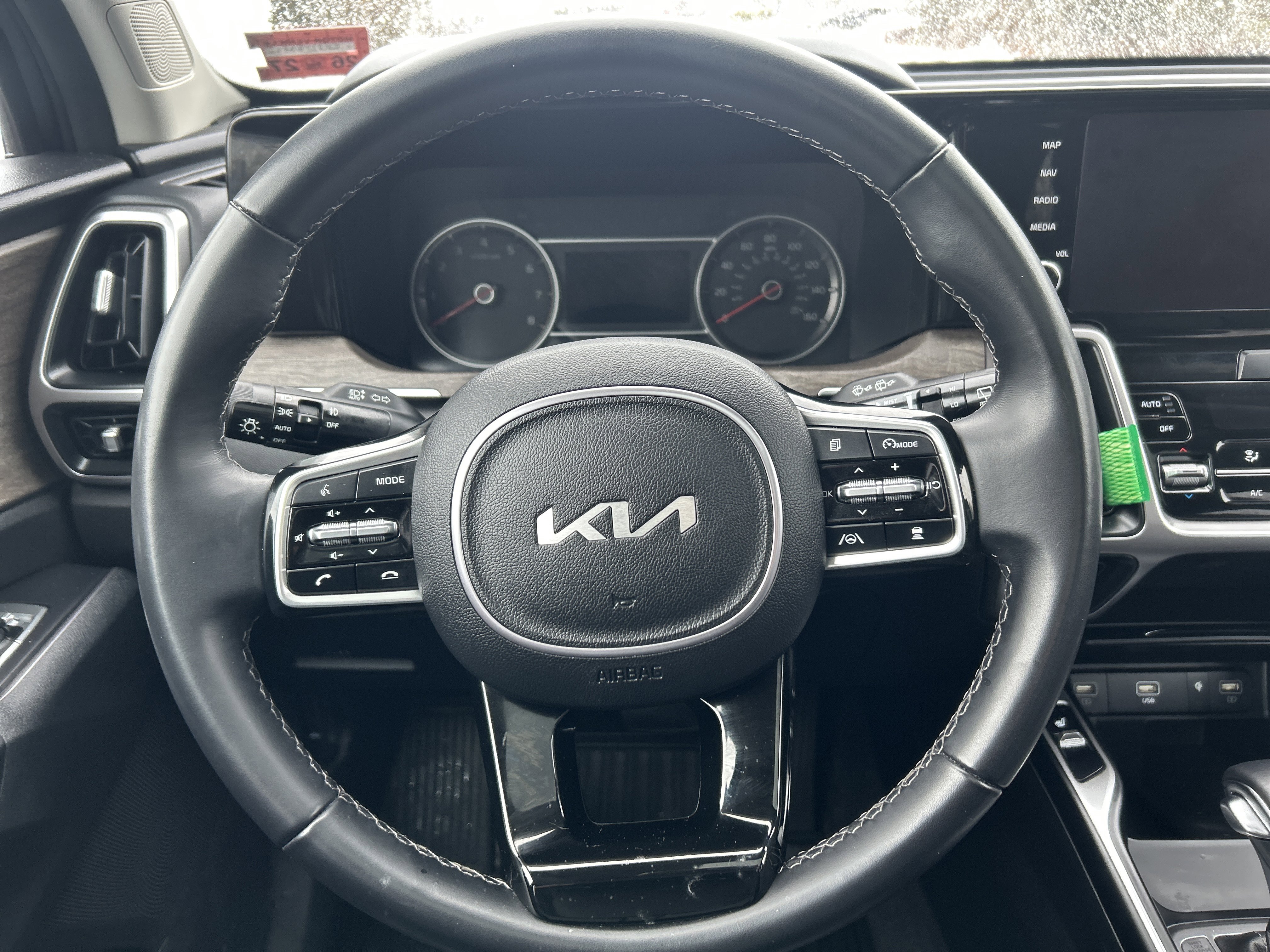 Certified 2023 Kia Sorento X-Line EX image 22