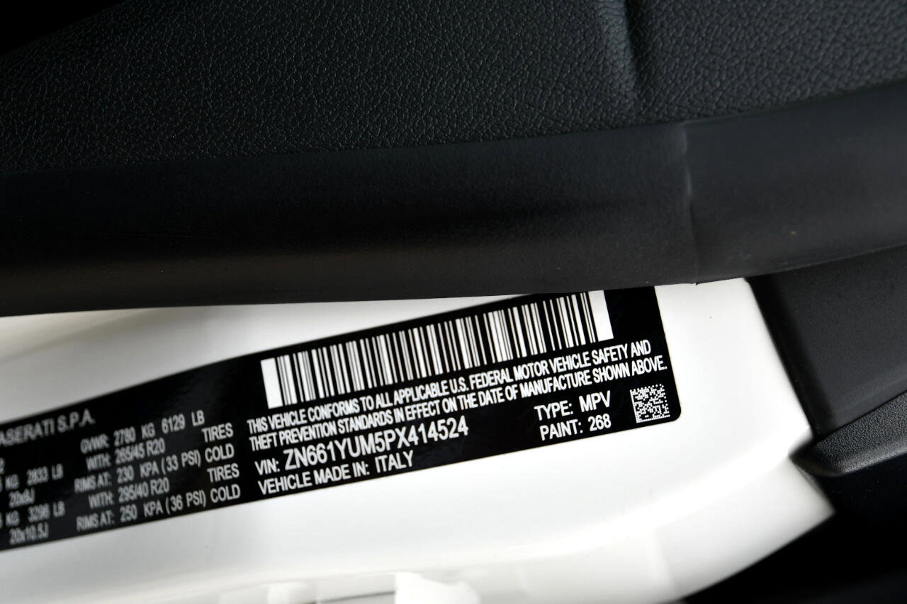 Used 2023 Maserati Levante Modena image 26