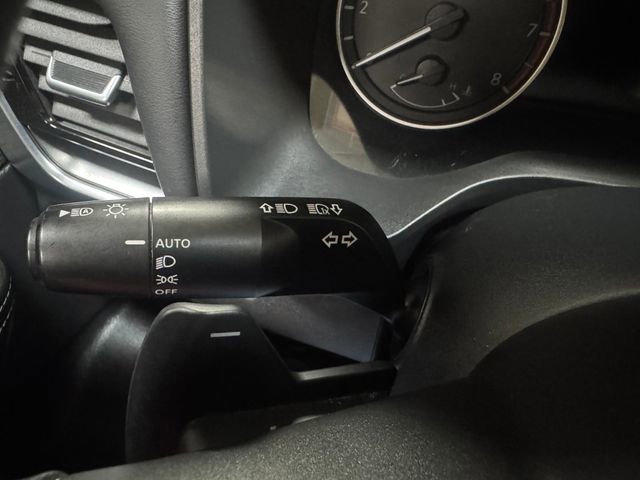 Used 2021 Nissan Rogue SV image 20