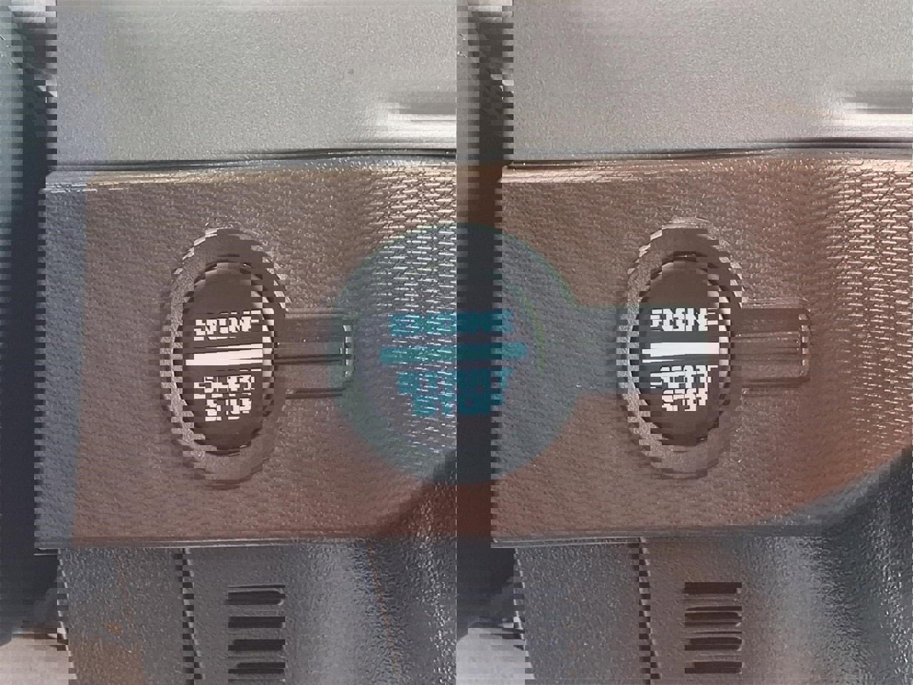 Used 2023 Ford Bronco Outer Banks image 25