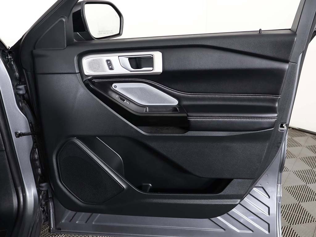 Used 2021 Ford Explorer ST w/ Equipment Group 401A image 30