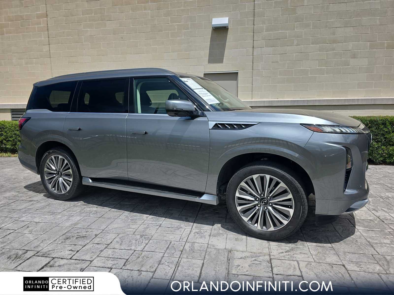 Certified 2025 INFINITI QX80 Sensory AWD/4WD image 1