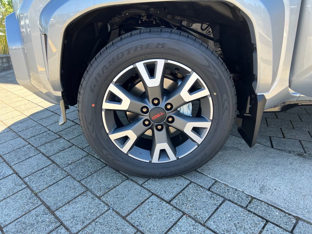 New 2026 Toyota 4Runner TRD Sport AWD/4WD image 18