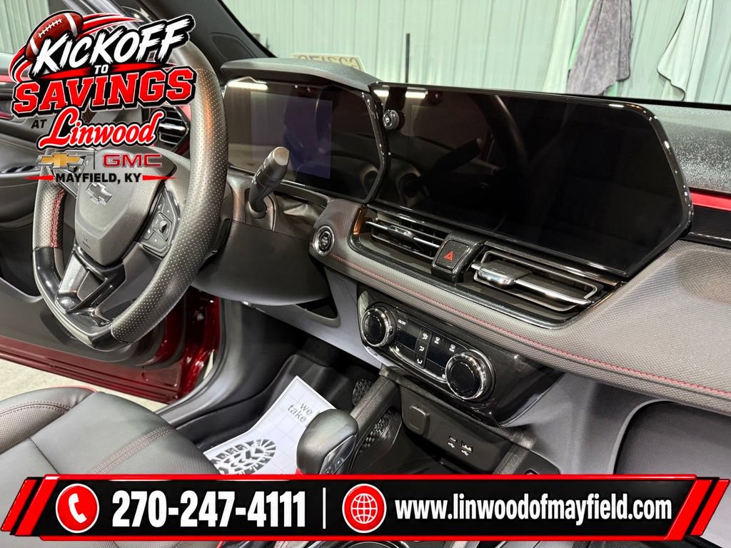 Used 2025 Chevrolet TrailBlazer RS w/ Convenience Package FWD image 31