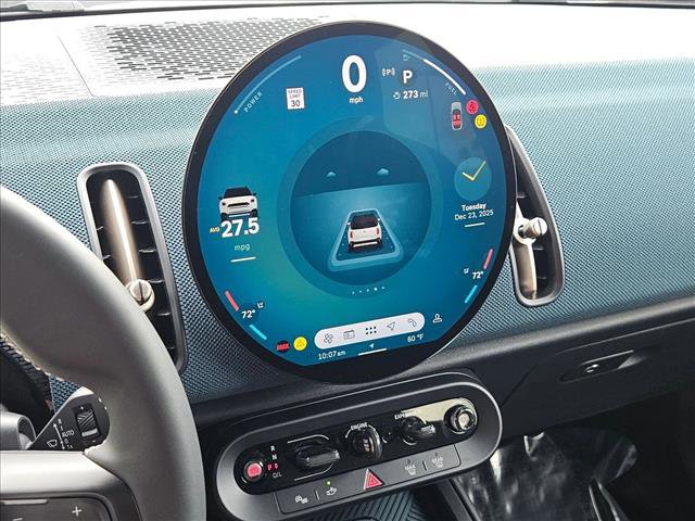 Used 2025 MINI Cooper Countryman S w/ Comfort Package Max image 14