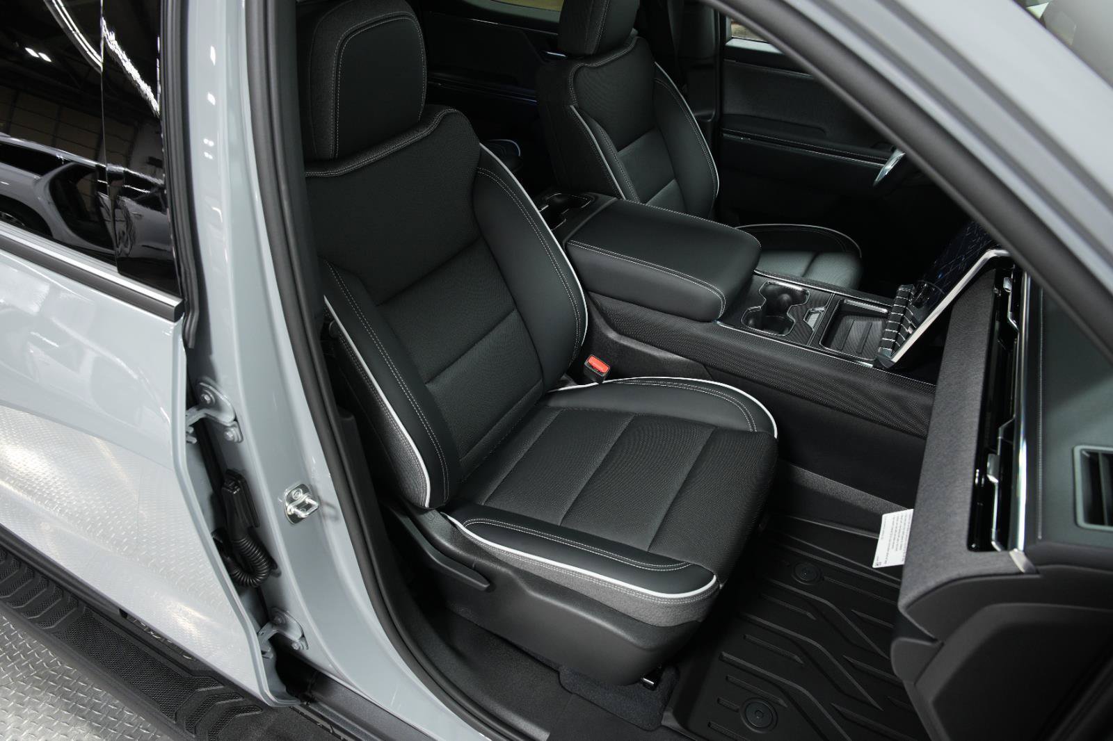 New 2026 GMC Sierra EV Elevation AWD/4WD image 17