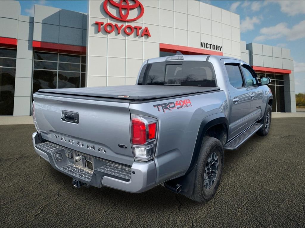 Used 2020 Toyota Tacoma TRD Off-Road w/ Technology Package image 2