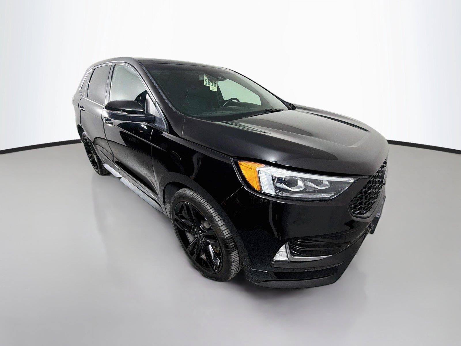 Used 2019 Ford Edge ST w/ Equipment Group 401A AWD/4WD image 9