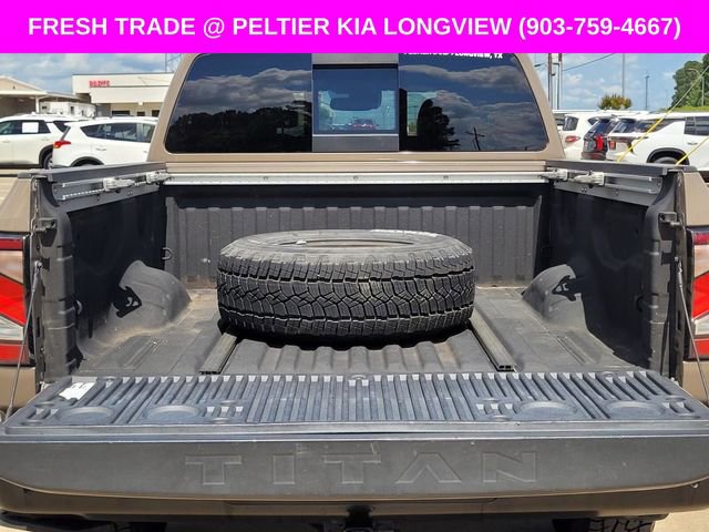 Used 2021 Nissan Titan PRO-4X w/ Pro-4x Convenience Package AWD/4WD image 9