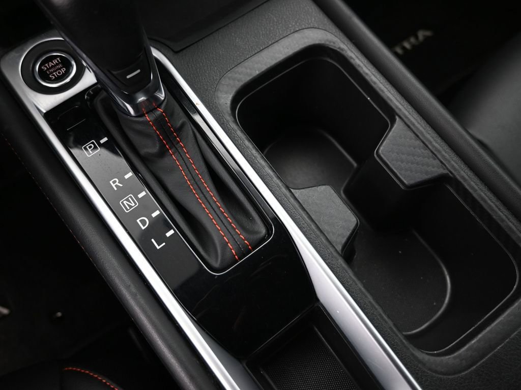 Used 2024 Nissan Sentra SR w/ SR Premium Package image 16