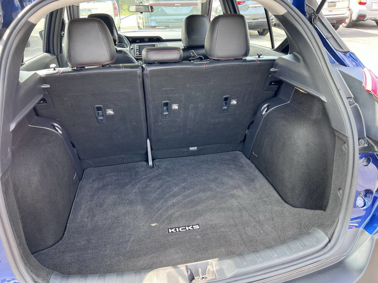 Used 2019 Nissan Kicks SR w/ SR Premium Package image 22