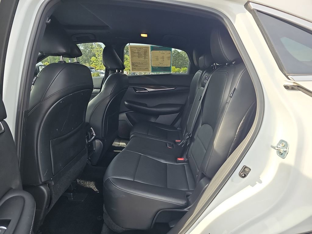 Used 2023 INFINITI QX55 Luxe w/ Cargo Package image 18