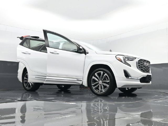 Used 2019 GMC Terrain Denali AWD/4WD image 35