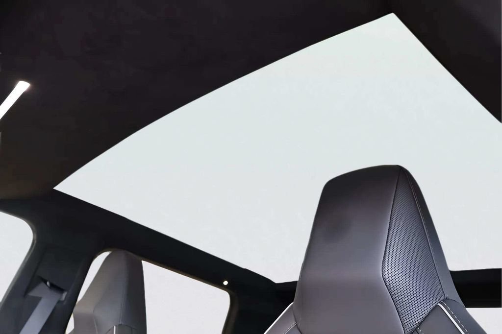 Used 2025 Tesla Cybertruck Cyberbeast AWD/4WD image 11