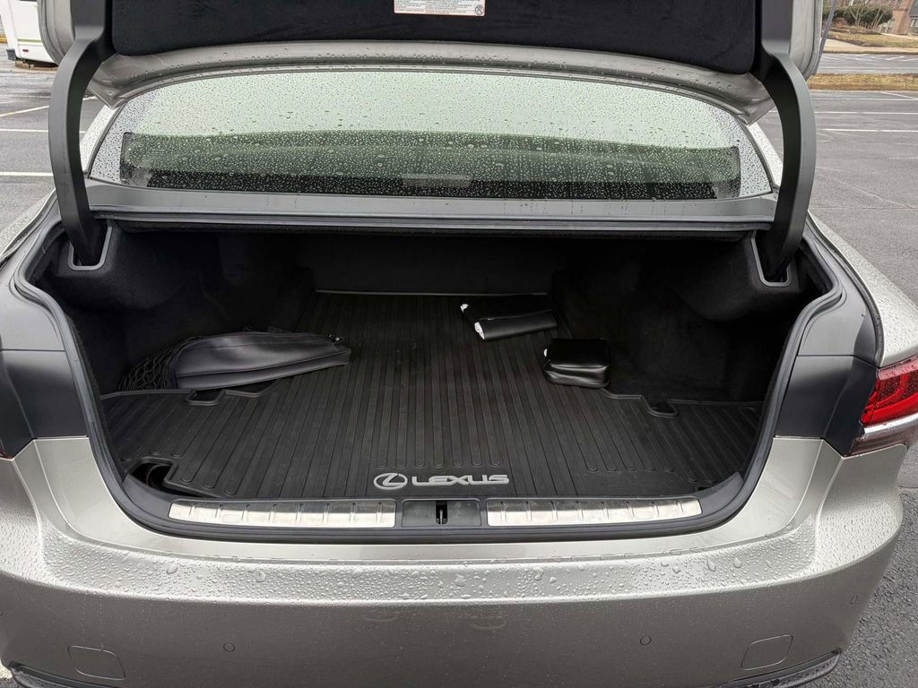Used 2018 Lexus LS 500 AWD w/ Accessory Package (Z1) image 27
