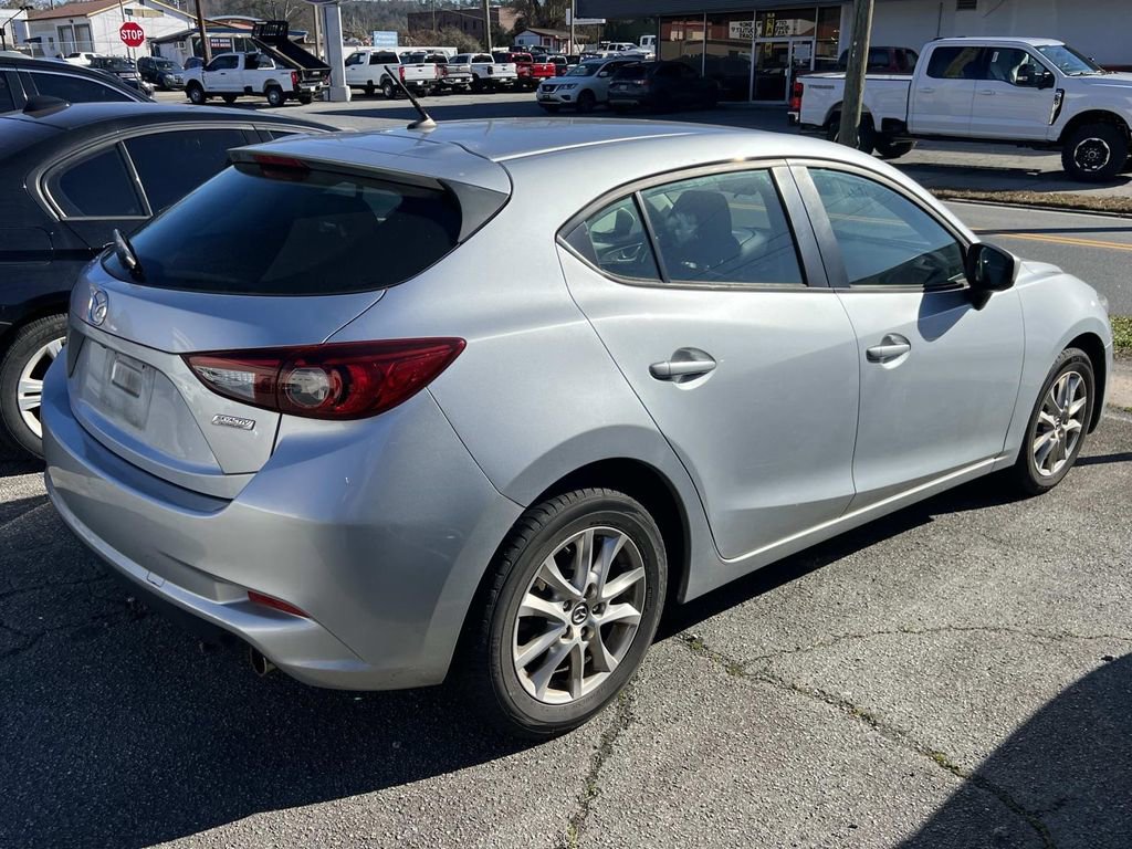 Used 2018 MAZDA MAZDA3 Sport image 6