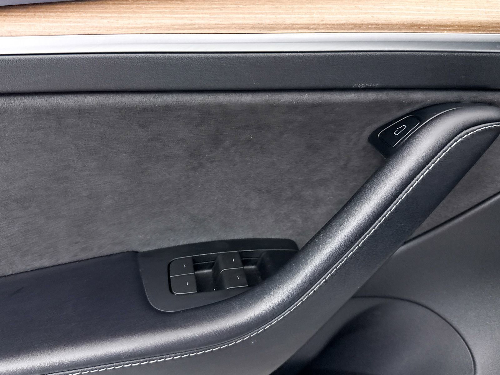 Used 2023 Tesla Model 3 Standard Range RWD image 38