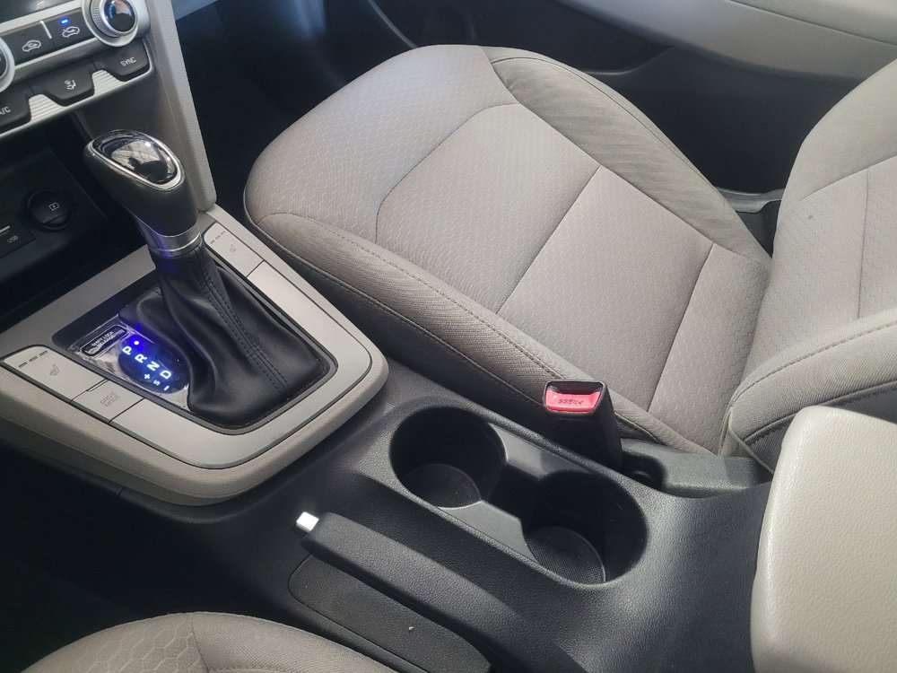 Used 2019 Hyundai Elantra Value Edition FWD image 26