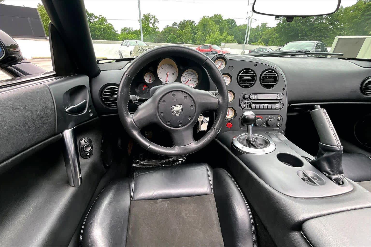 Used 2003 Dodge Viper SRT-10 RWD image 5