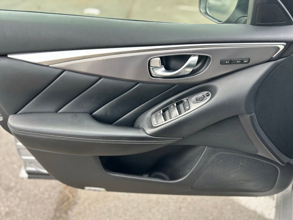 Used 2016 INFINITI Q50 Premium w/ 2.0T Premium Plus Package image 20