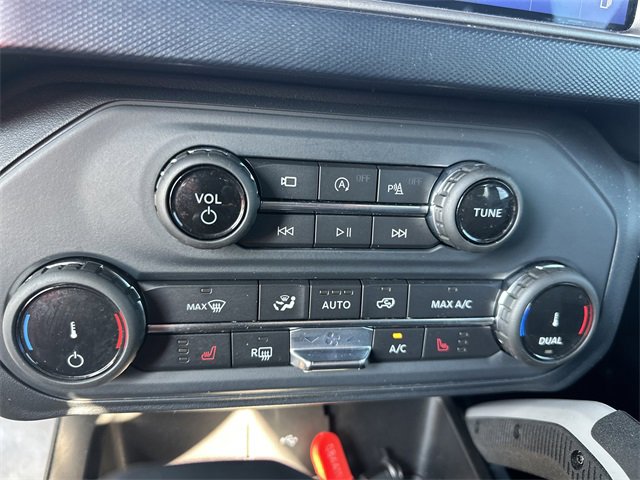 Used 2022 Ford Bronco Outer Banks image 37