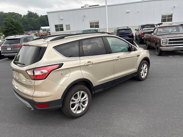 Used 2018 Ford Escape SEL AWD/4WD image 9