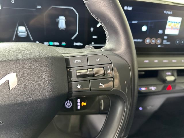 Used 2024 Kia EV9 Wind image 16
