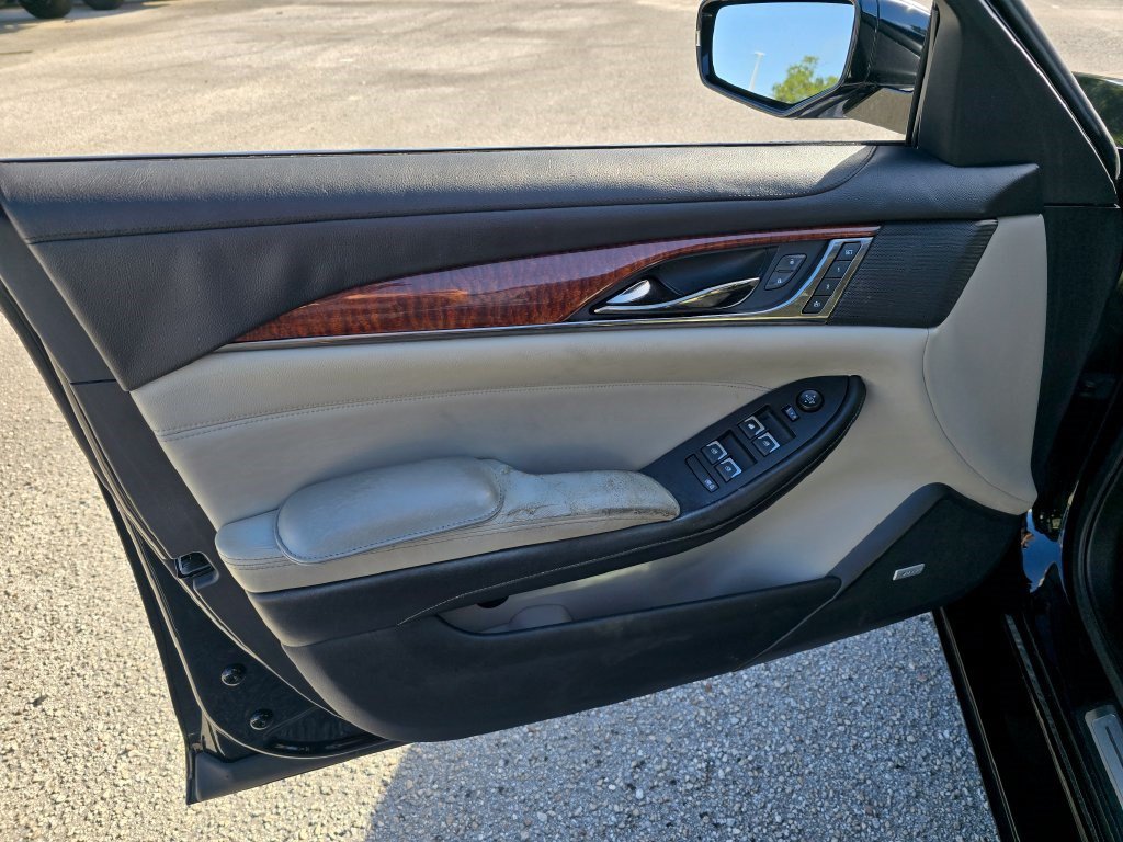 Used 2019 Cadillac CTS Sedan RWD image 13