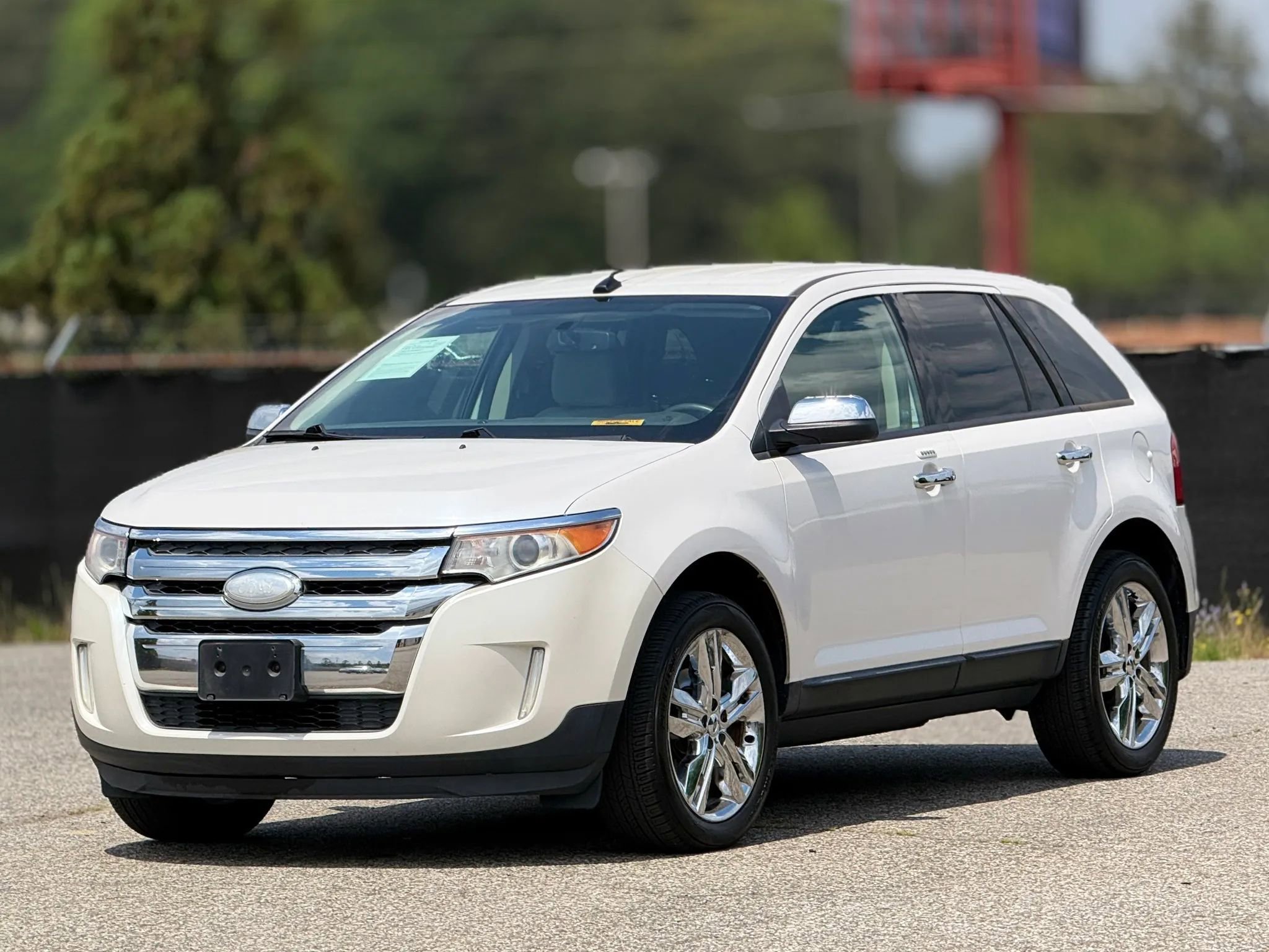 Used 2013 Ford Edge SEL FWD image 6