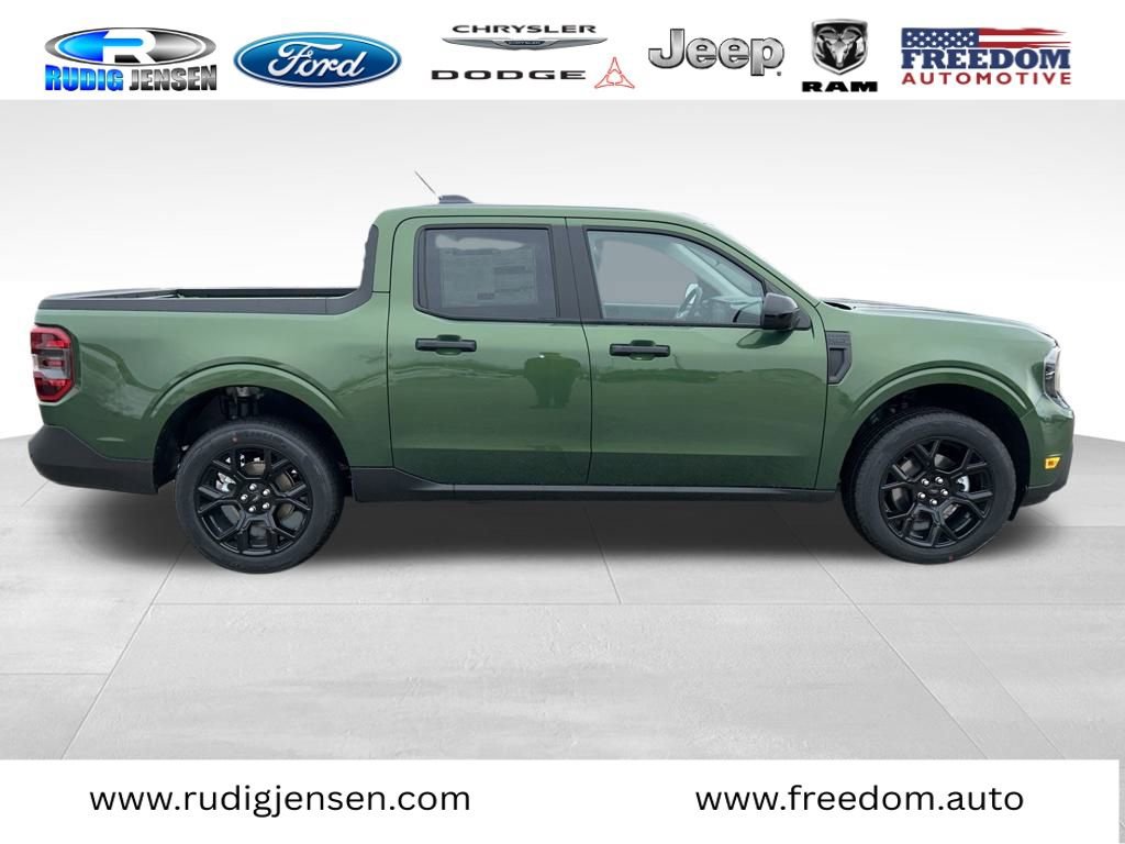 New 2025 Ford Maverick XLT w/ XLT Luxury Package image 5