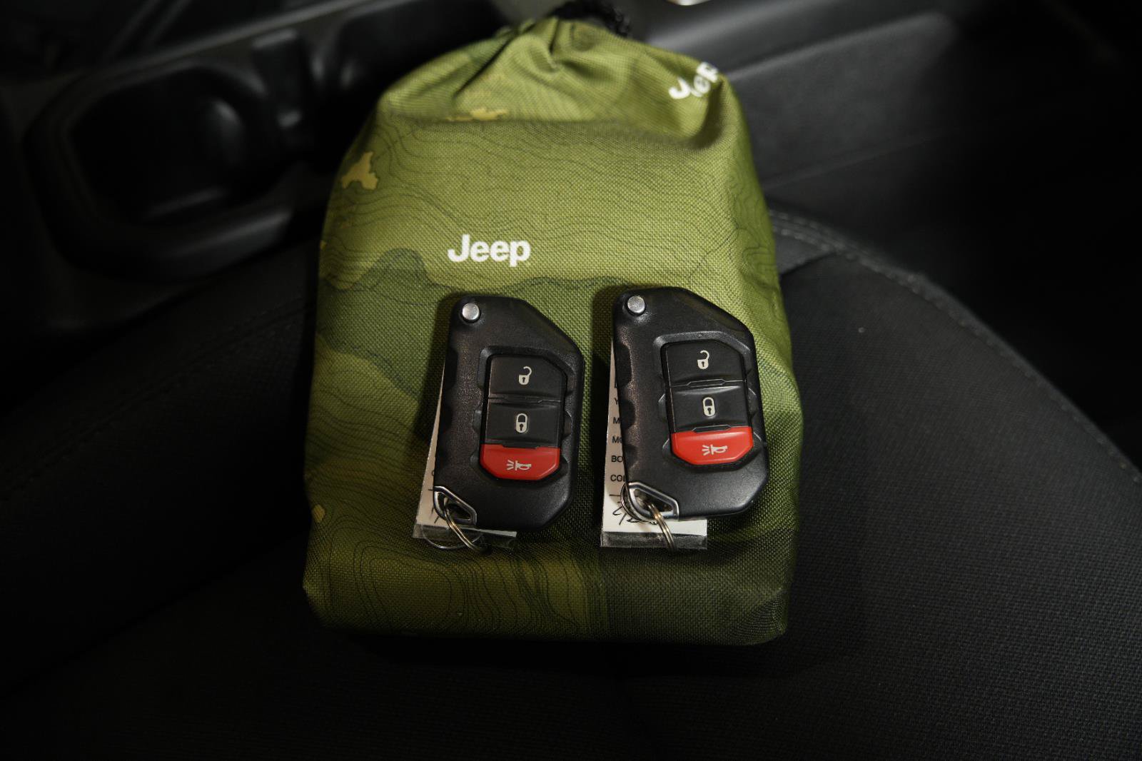 Used 2022 Jeep Wrangler Unlimited Sport AWD/4WD image 35