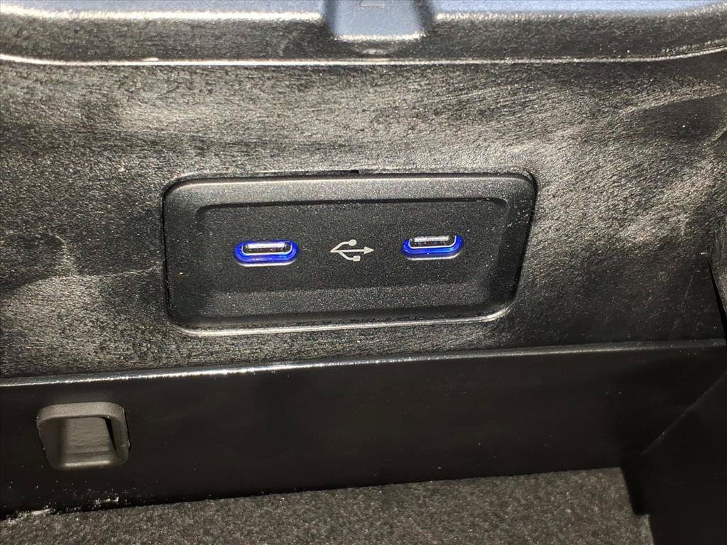 New 2026 Mercedes-Benz E 450 4MATIC Sedan image 21