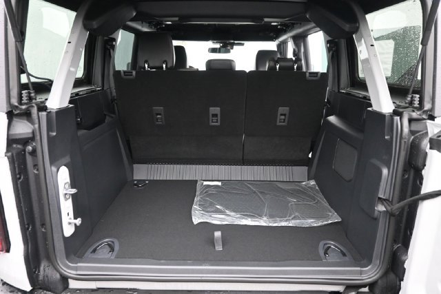 New 2026 Ford Bronco Outer Banks w/ Sasquatch Package AWD/4WD image 6