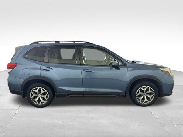 Used 2019 Subaru Forester Premium AWD/4WD image 10