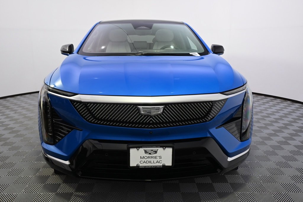 New 2025 Cadillac Optiq Luxury 1 w/ LPO, Floor Liner Package image 10