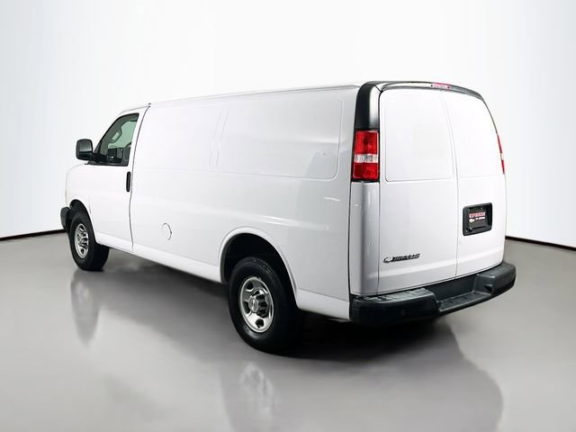 Used 2021 Chevrolet Express 2500 image 8