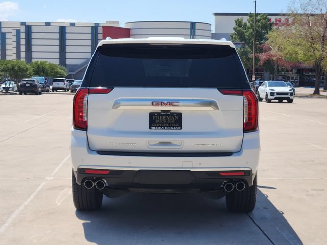 Used 2024 GMC Yukon Denali w/ Advanced Technology Package AWD/4WD image 6