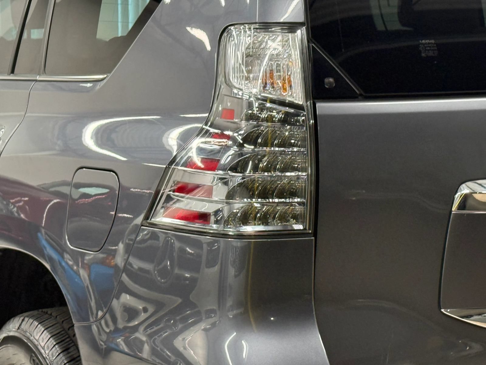 Used 2017 Lexus GX 460 Premium AWD/4WD image 10