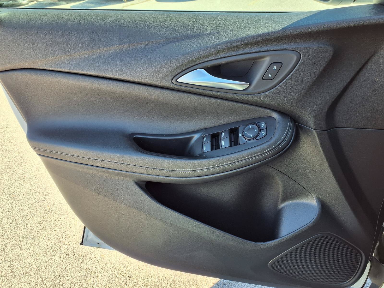 Used 2024 Buick Encore GX Preferred FWD image 20