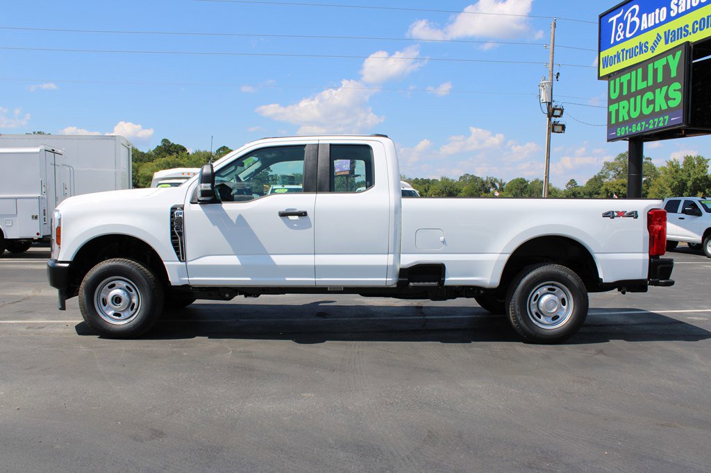 Used 2025 Ford F250 XLT image 6